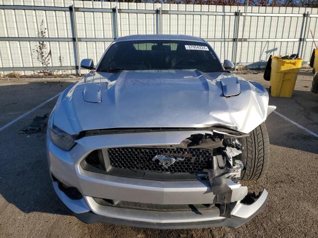 Photo 4 VIN: 1FA6P8CF9F5335330 - FORD MUSTANG 