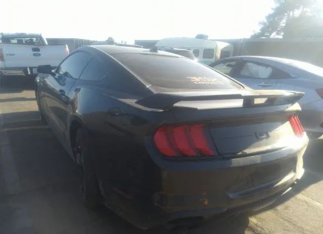 Photo 2 VIN: 1FA6P8CF9P5302748 - FORD MUSTANG 