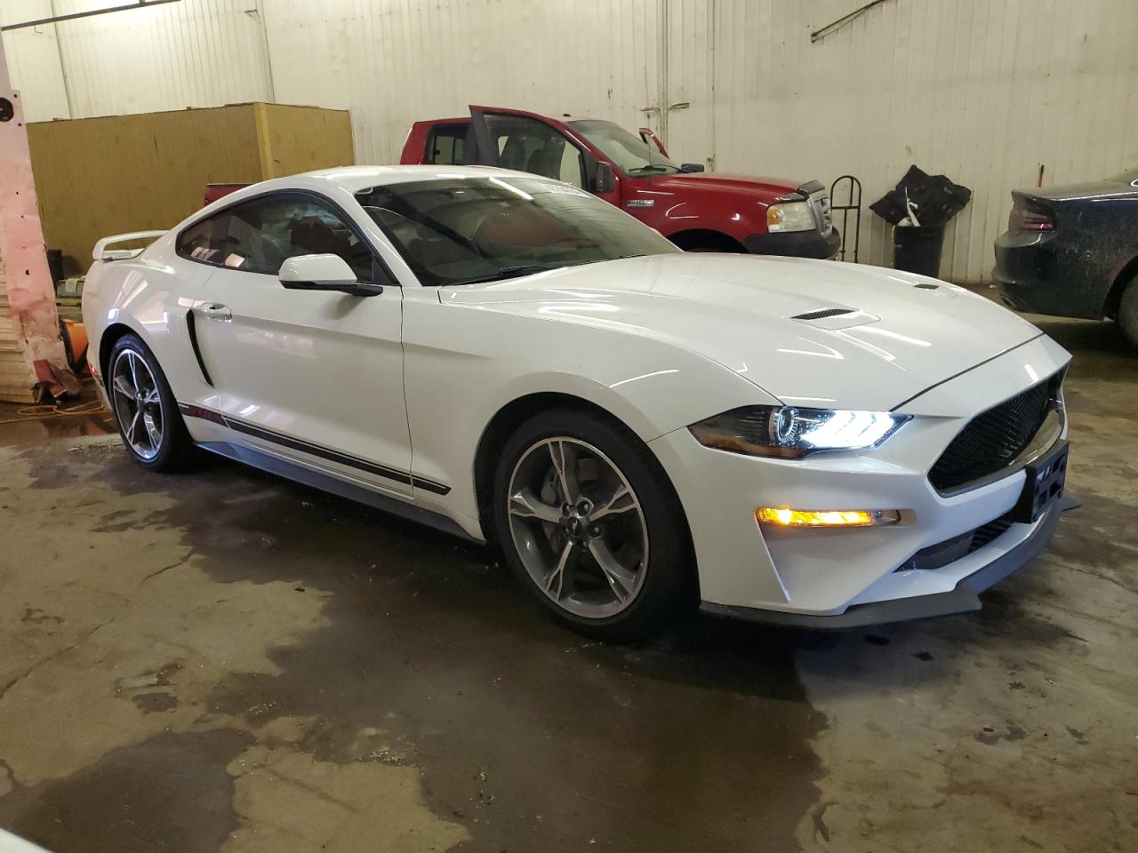 Photo 3 VIN: 1FA6P8CF9P5306802 - FORD MUSTANG 