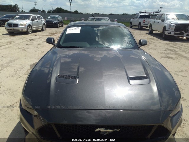 Photo 5 VIN: 1FA6P8CFXJ5159591 - FORD MUSTANG 