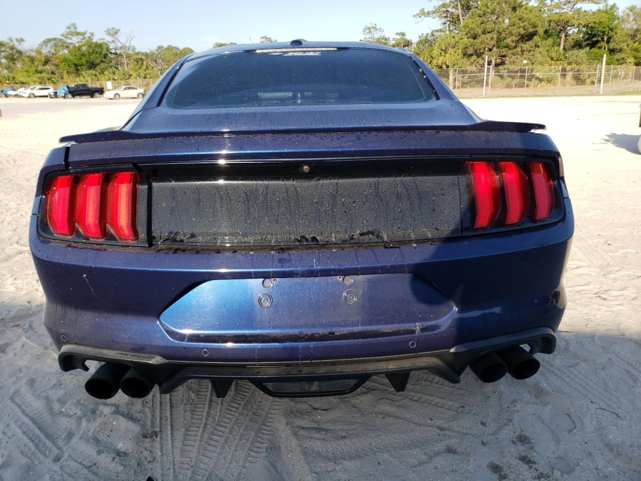 Photo 5 VIN: 1FA6P8CFXJ5179131 - FORD MUSTANG 