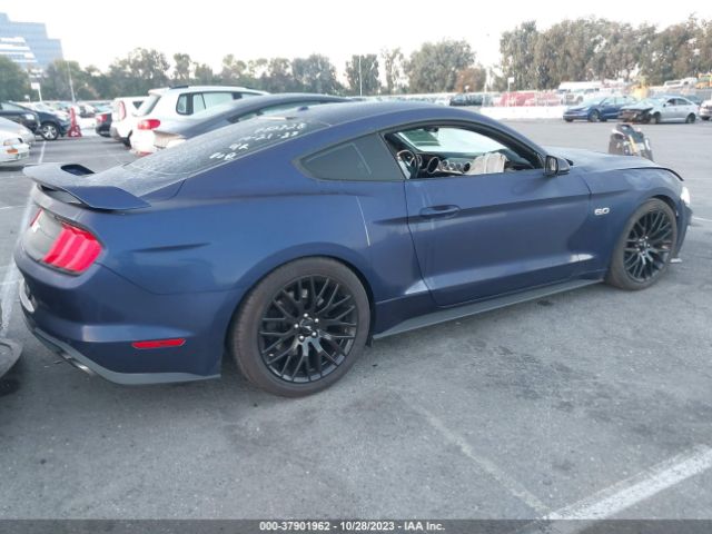 Photo 3 VIN: 1FA6P8CFXK5125846 - FORD MUSTANG 