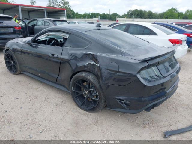 Photo 2 VIN: 1FA6P8CFXN5133837 - FORD MUSTANG 