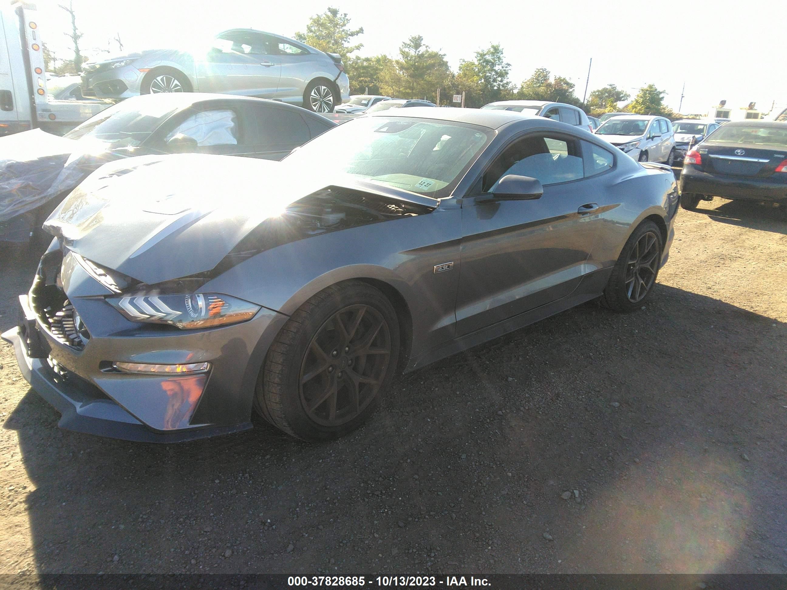 Photo 1 VIN: 1FA6P8TD0N5121212 - FORD MUSTANG 