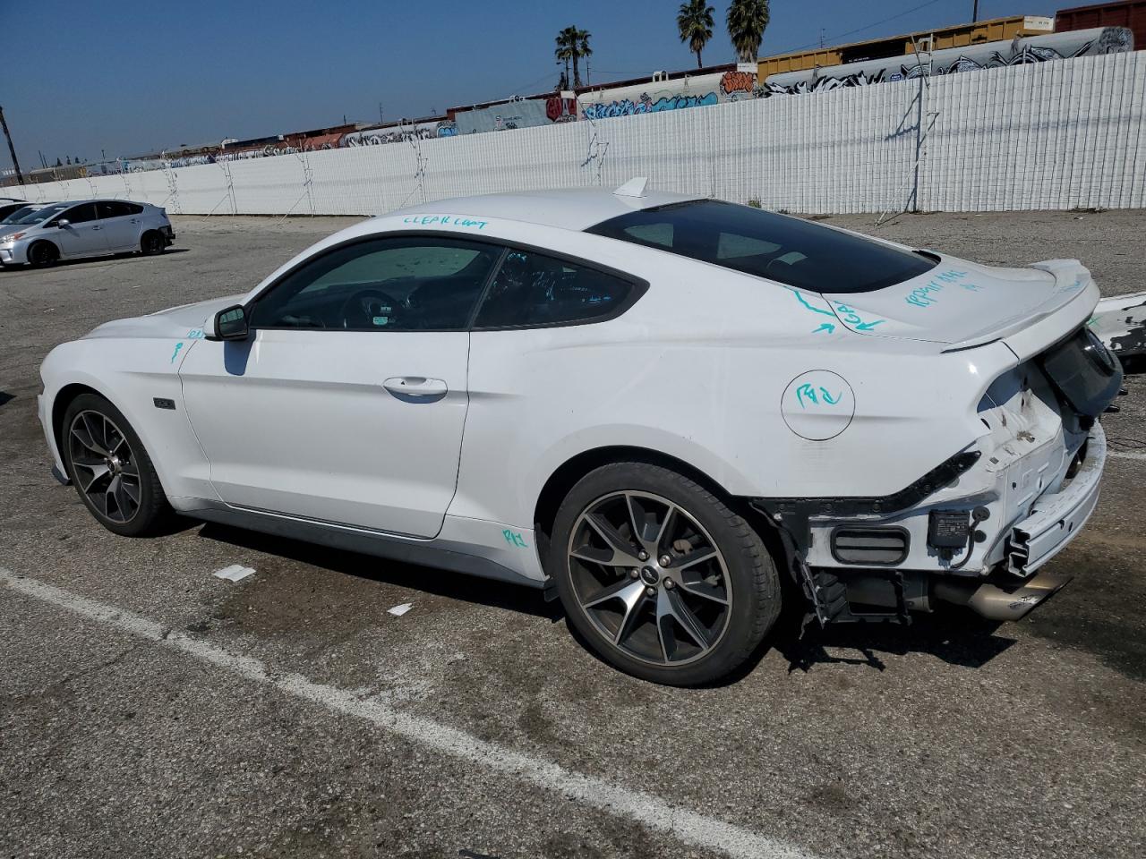 Photo 1 VIN: 1FA6P8TDXN5109925 - FORD MUSTANG 