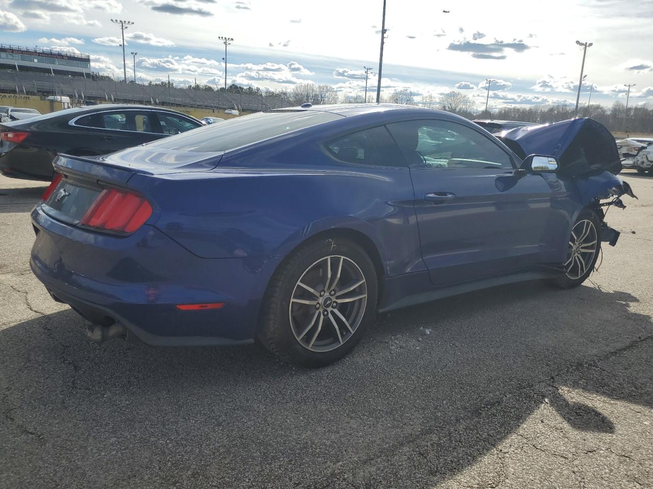 Photo 2 VIN: 1FA6P8TH0G5267079 - FORD MUSTANG 