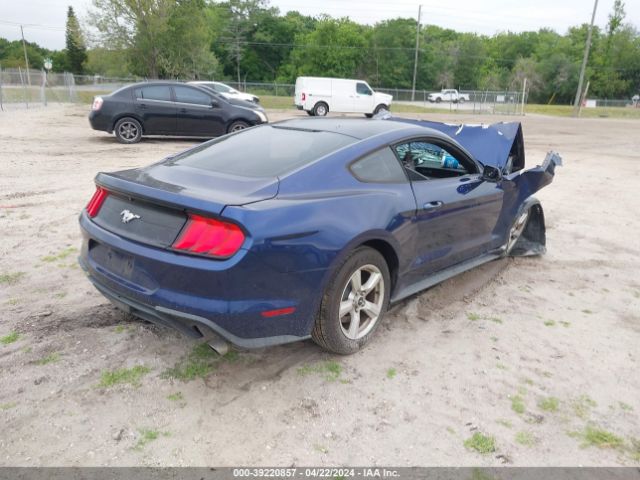 Photo 3 VIN: 1FA6P8TH0J5102463 - FORD MUSTANG 