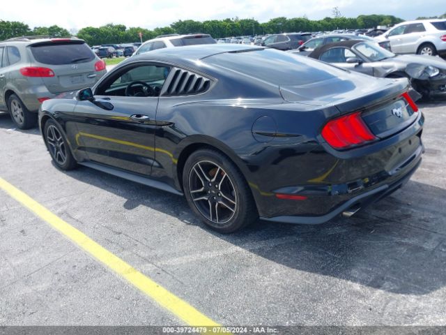 Photo 2 VIN: 1FA6P8TH0J5121191 - FORD MUSTANG 