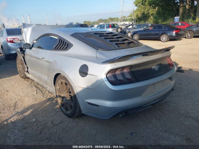 Photo 2 VIN: 1FA6P8TH0J5124897 - FORD MUSTANG 