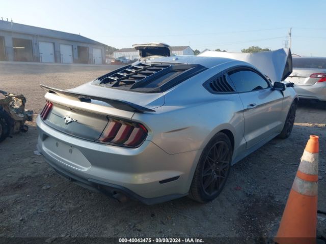 Photo 3 VIN: 1FA6P8TH0J5124897 - FORD MUSTANG 