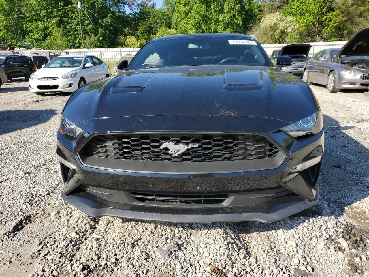 Photo 4 VIN: 1FA6P8TH0J5167409 - FORD MUSTANG 