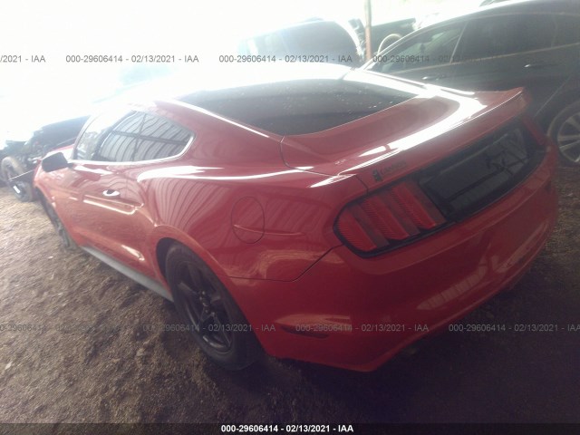 Photo 2 VIN: 1FA6P8TH1F5385334 - FORD MUSTANG 