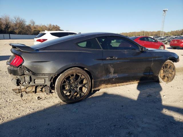 Photo 2 VIN: 1FA6P8TH1J5139666 - FORD MUSTANG 