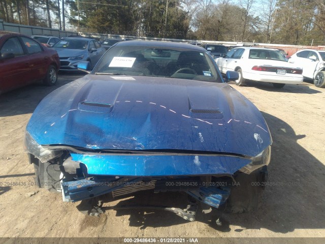 Photo 5 VIN: 1FA6P8TH1J5163076 - FORD MUSTANG 