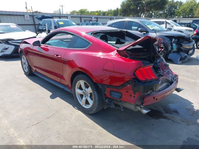 Photo 2 VIN: 1FA6P8TH2J5126828 - FORD MUSTANG 