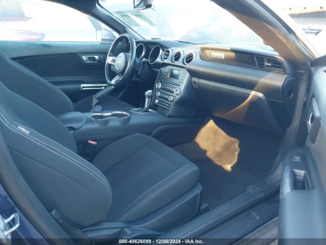 Photo 4 VIN: 1FA6P8TH2J5170912 - FORD MUSTANG 