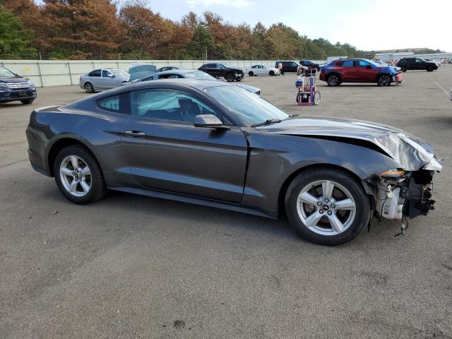 Photo 3 VIN: 1FA6P8TH2J5173857 - FORD MUSTANG 