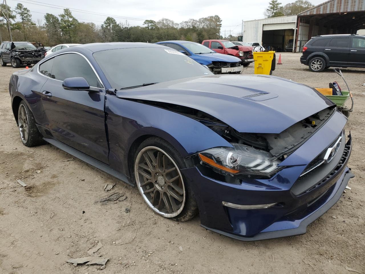 Photo 3 VIN: 1FA6P8TH2K5199960 - FORD MUSTANG 