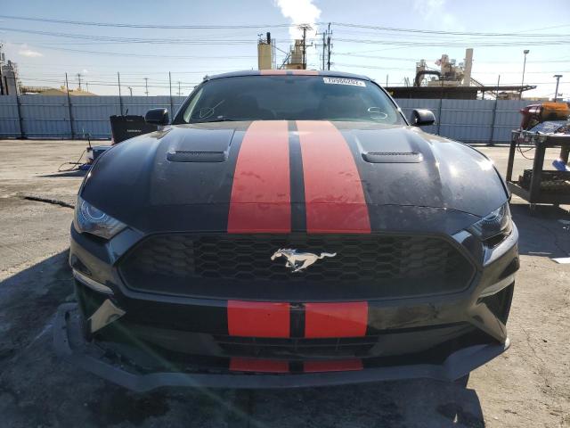 Photo 4 VIN: 1FA6P8TH3J5105048 - FORD MUSTANG 