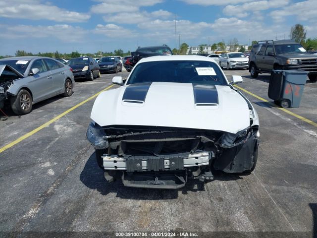 Photo 5 VIN: 1FA6P8TH3J5174046 - FORD MUSTANG 