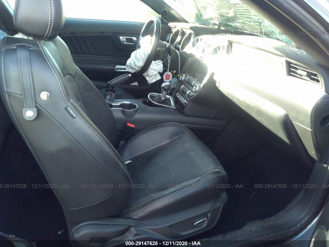 Photo 4 VIN: 1FA6P8TH3K5109070 - FORD MUSTANG 