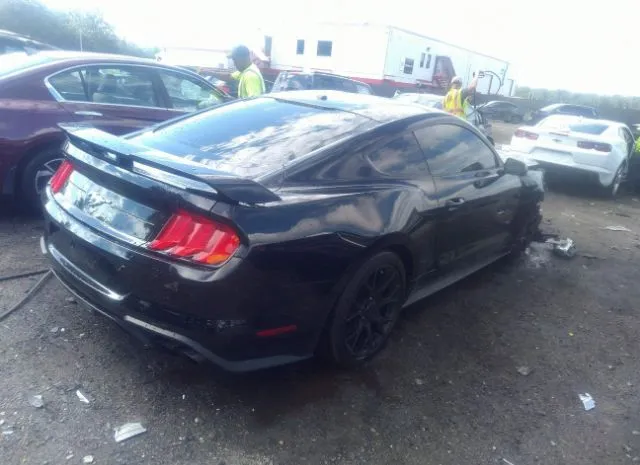 Photo 3 VIN: 1FA6P8TH3K5142165 - FORD MUSTANG 