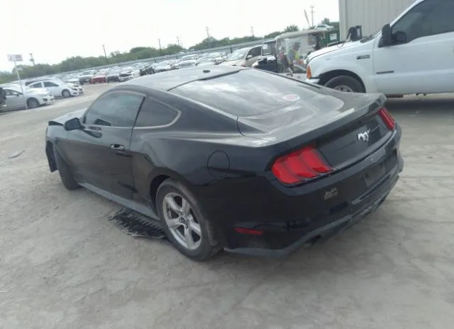 Photo 2 VIN: 1FA6P8TH3K5181080 - FORD MUSTANG 