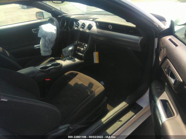 Photo 4 VIN: 1FA6P8TH3L5130843 - FORD MUSTANG 