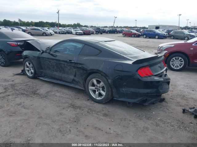 Photo 2 VIN: 1FA6P8TH4J5107276 - FORD MUSTANG 