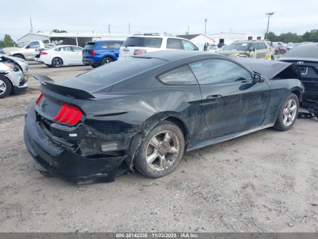 Photo 3 VIN: 1FA6P8TH4J5107276 - FORD MUSTANG 