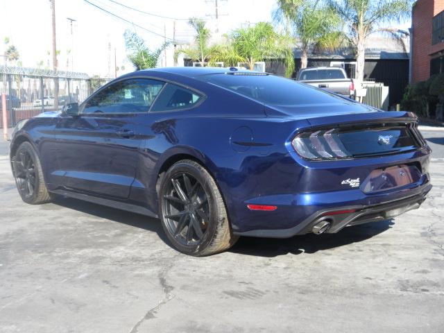 Photo 2 VIN: 1FA6P8TH4L5124954 - FORD MUSTANG 