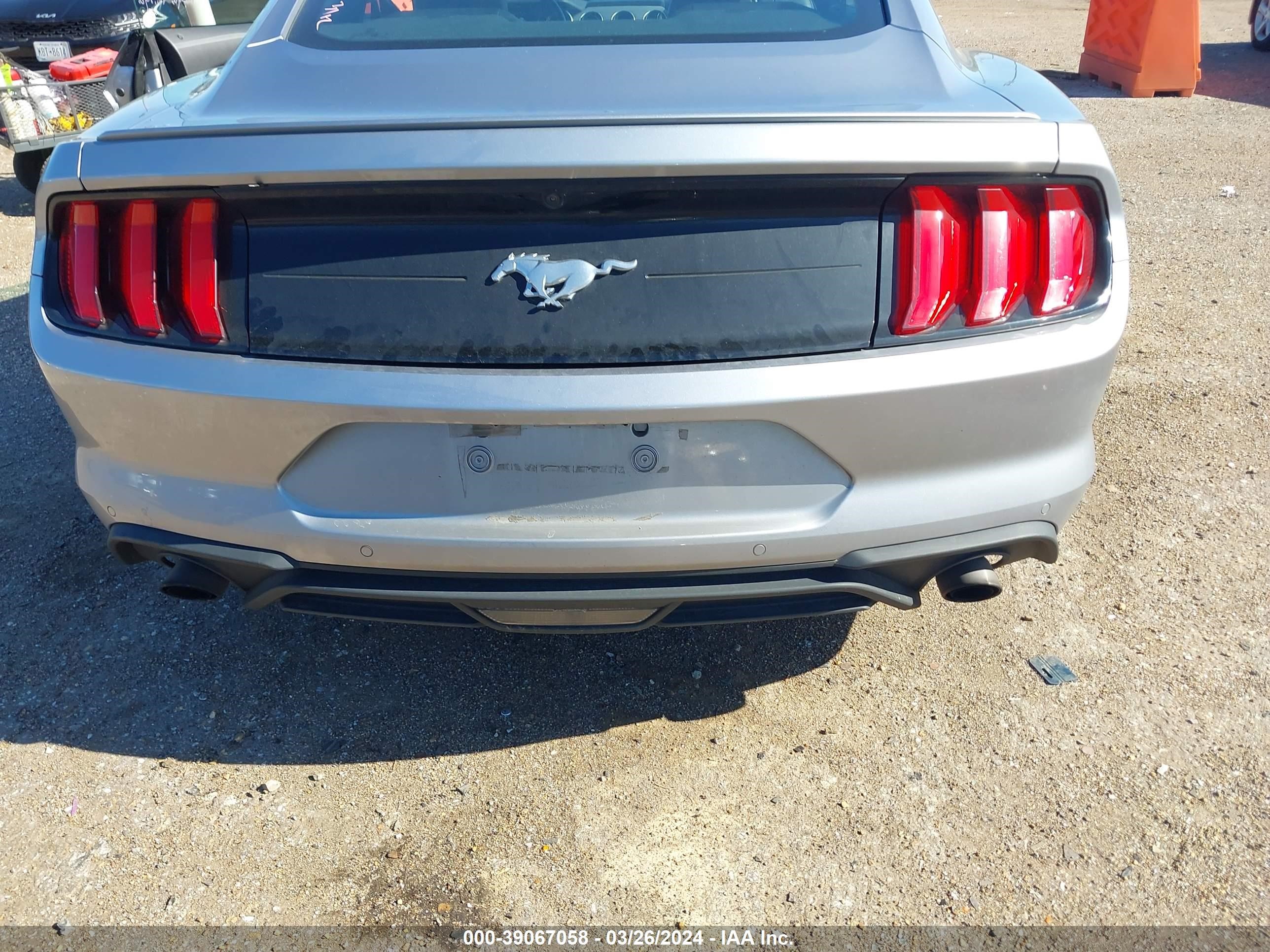 Photo 15 VIN: 1FA6P8TH4P5110056 - FORD MUSTANG 