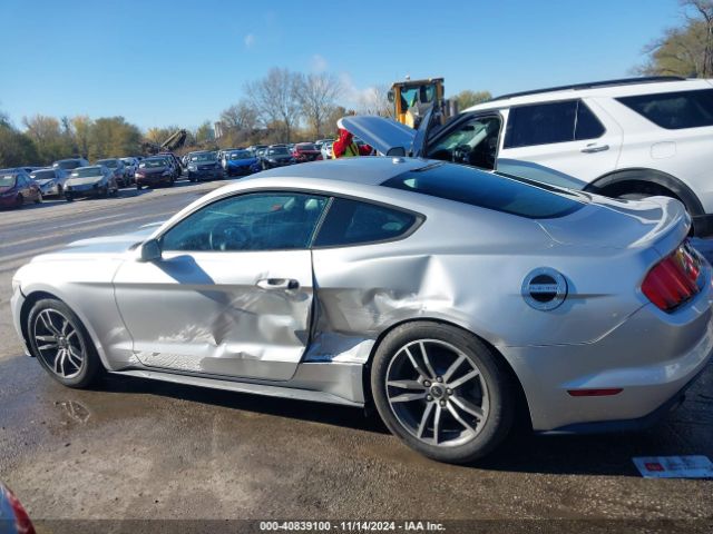 Photo 5 VIN: 1FA6P8TH5F5419789 - FORD MUSTANG 