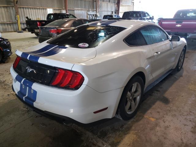 Photo 3 VIN: 1FA6P8TH5J5121042 - FORD MUSTANG 