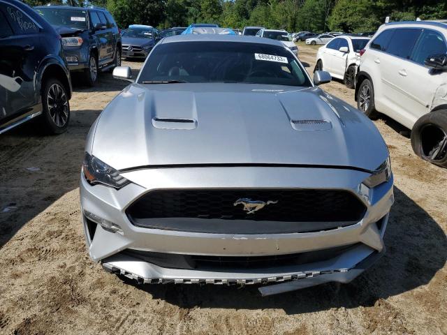 Photo 4 VIN: 1FA6P8TH5J5143820 - FORD MUSTANG 