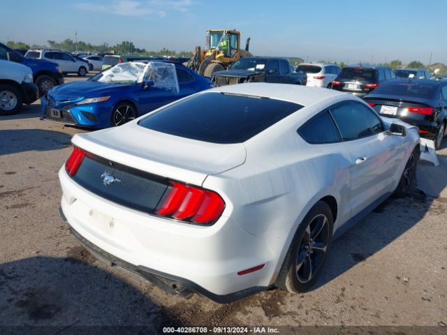 Photo 3 VIN: 1FA6P8TH5J5165557 - FORD MUSTANG 