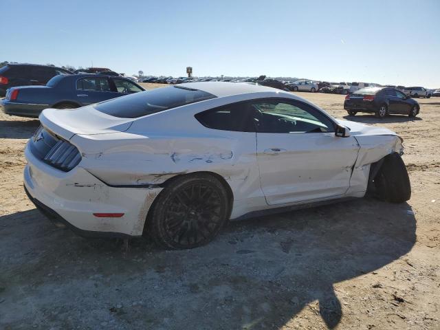 Photo 2 VIN: 1FA6P8TH5J5170452 - FORD MUSTANG 