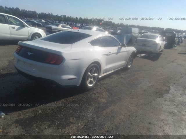 Photo 3 VIN: 1FA6P8TH5K5132575 - FORD MUSTANG 