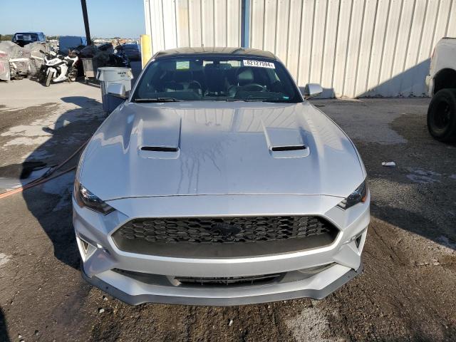 Photo 4 VIN: 1FA6P8TH5K5137971 - FORD MUSTANG 