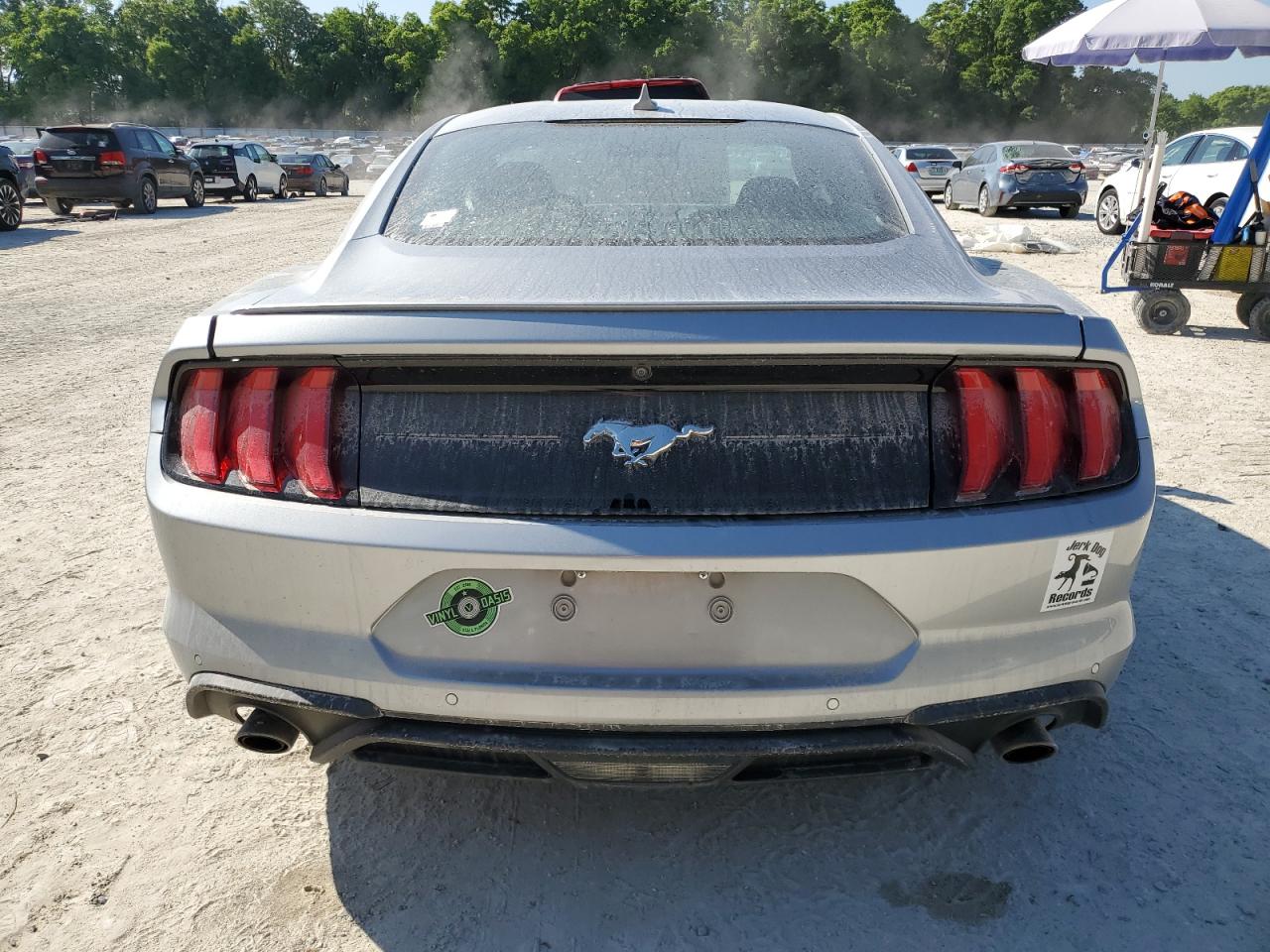 Photo 5 VIN: 1FA6P8TH5M5115486 - FORD MUSTANG 