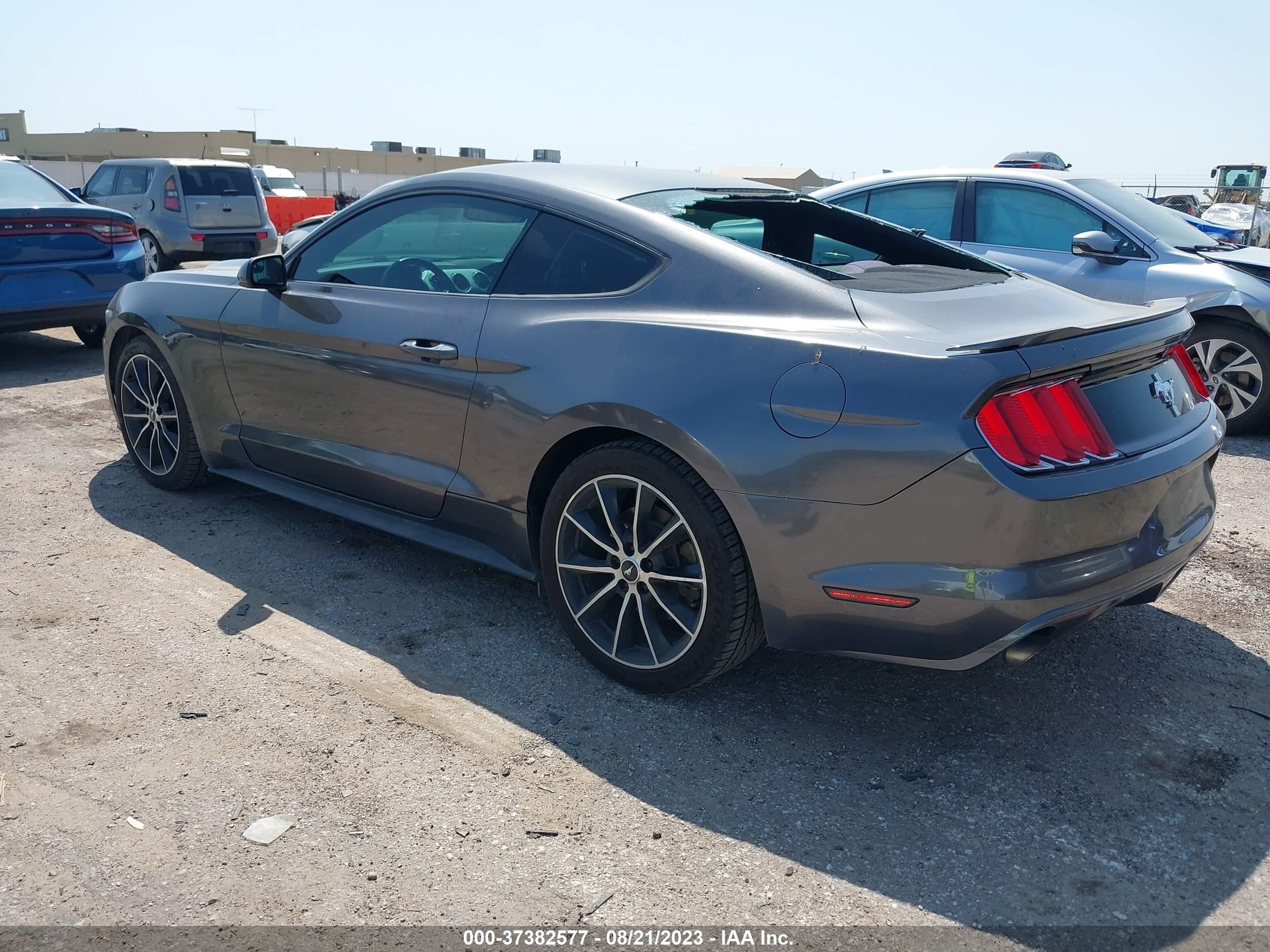 Photo 2 VIN: 1FA6P8TH6F5338395 - FORD MUSTANG 