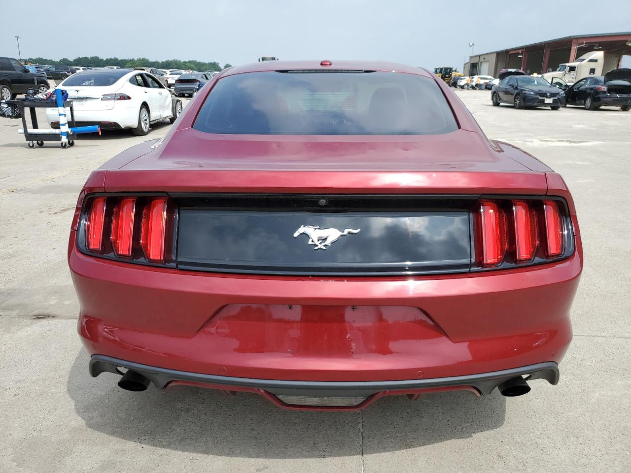 Photo 5 VIN: 1FA6P8TH6F5375964 - FORD MUSTANG 