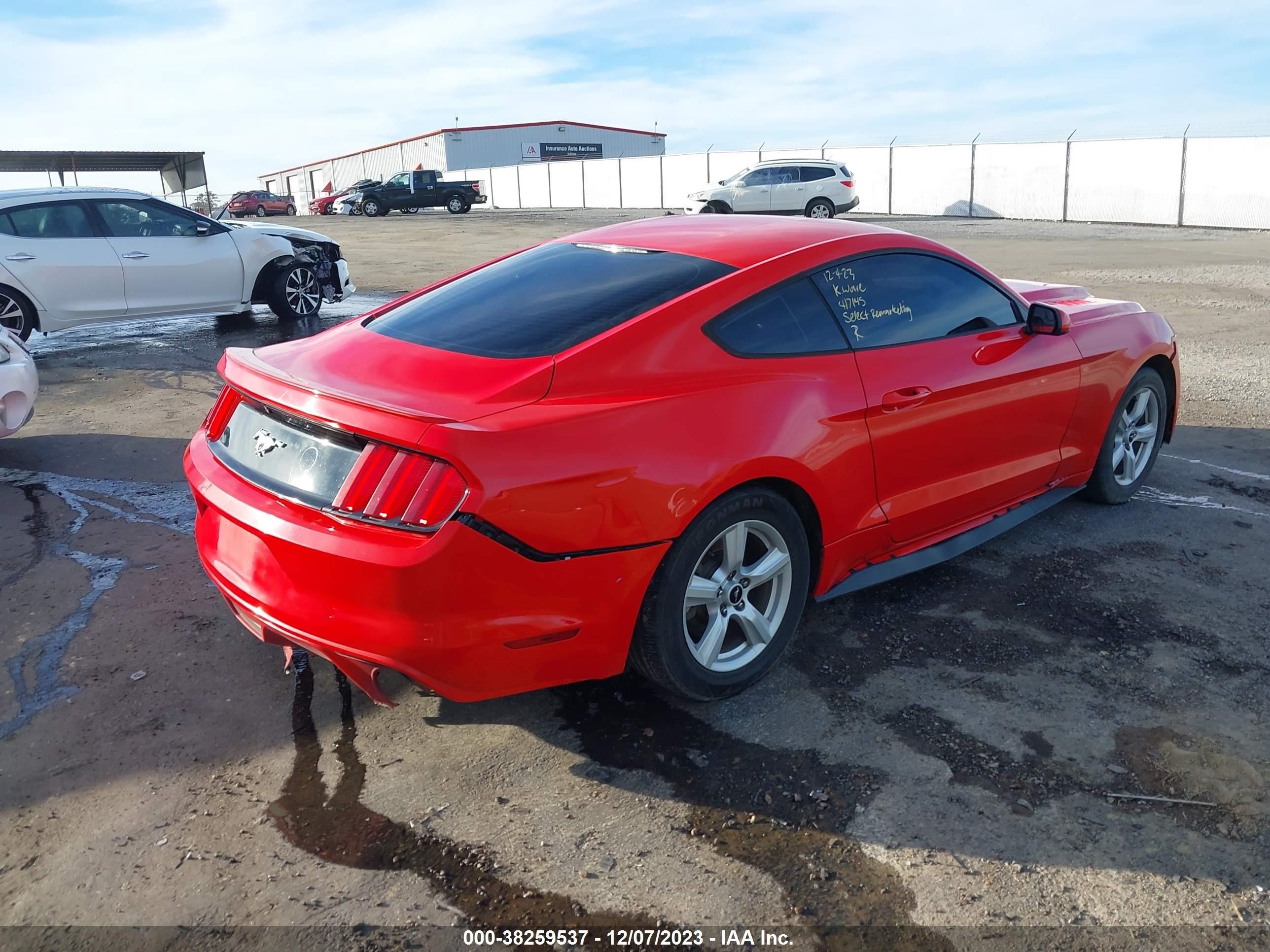 Photo 3 VIN: 1FA6P8TH6F5417145 - FORD MUSTANG 