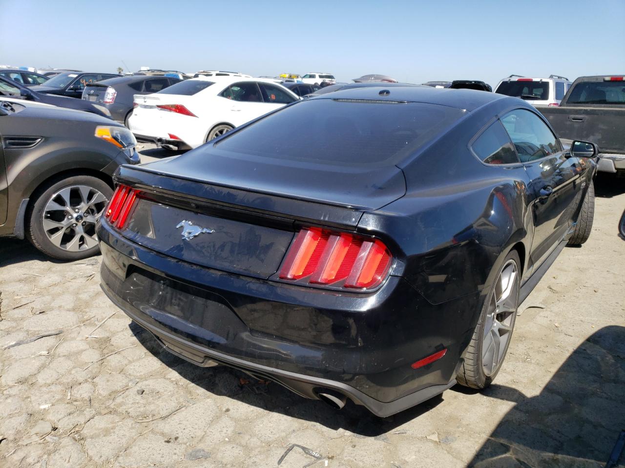 Photo 2 VIN: 1FA6P8TH6G5267085 - FORD MUSTANG 