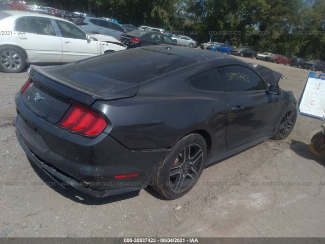 Photo 3 VIN: 1FA6P8TH6J5122085 - FORD MUSTANG 