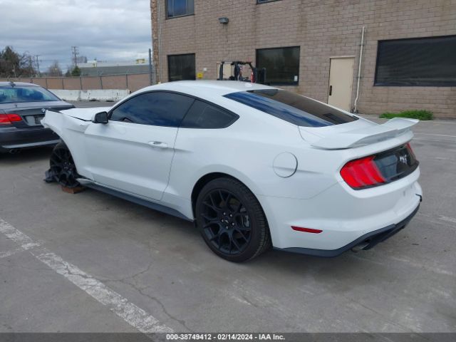 Photo 2 VIN: 1FA6P8TH6J5160030 - FORD MUSTANG 