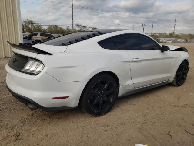 Photo 2 VIN: 1FA6P8TH6J5171853 - FORD MUSTANG 