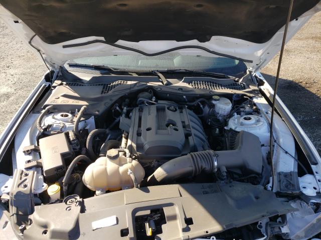 Photo 6 VIN: 1FA6P8TH6K5131077 - FORD MUSTANG 