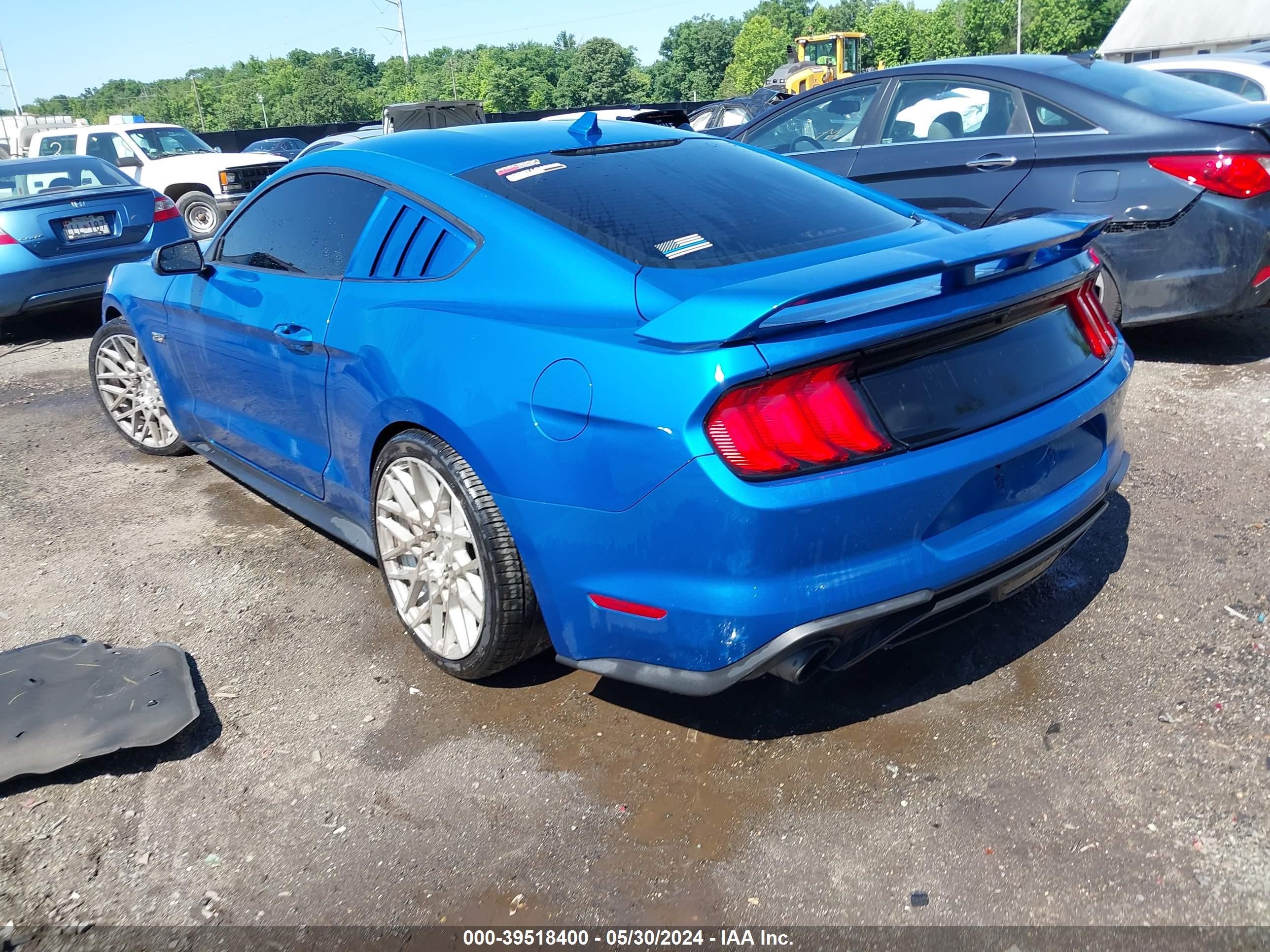 Photo 2 VIN: 1FA6P8TH6L5178269 - FORD MUSTANG 