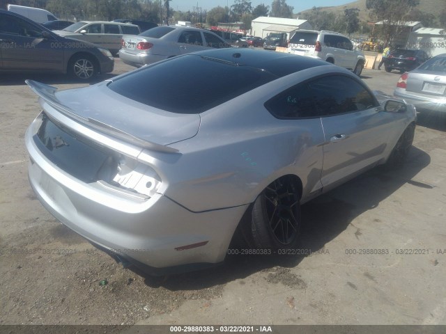 Photo 3 VIN: 1FA6P8TH7H5327117 - FORD MUSTANG 